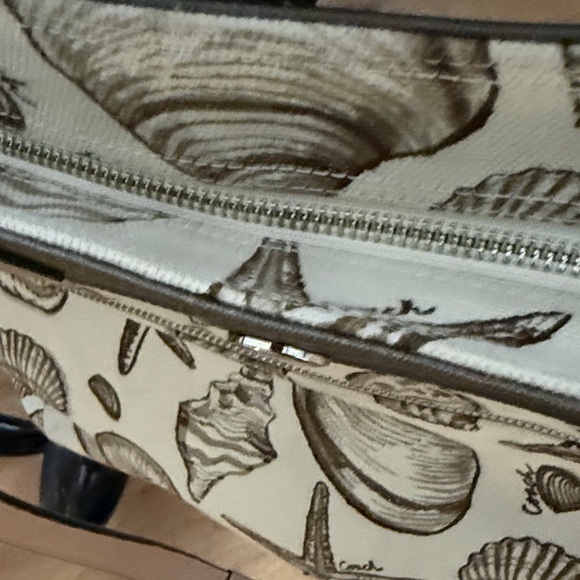 Coach Seashell Print Large Tote - Brown and Cream with multiple pockets - Picture 7 of 16